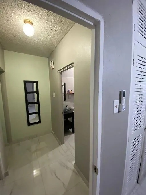 펜션 Spacious & Cozy 2 Bedrooms Townhouse In Gated Community, Excellent Location In Kgn8