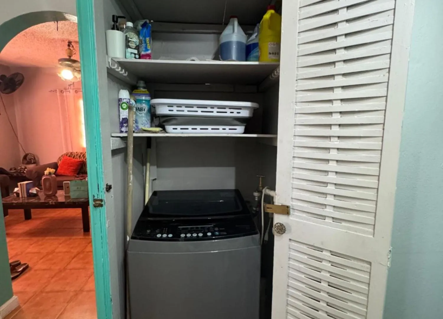 Spacious & Cozy 2 Bedrooms Townhouse In Gated Community, Excellent Location In Kgn8 Дом отдыха Кингстон